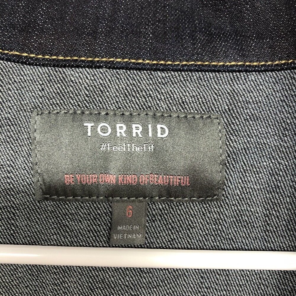 Womens Torrid Dark Wash Sleeveless Stretch Denim Crop Vest Size 6X - Picture 3 of 7